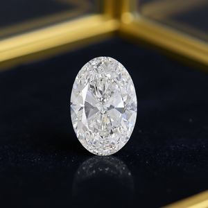 Diamant ovale cultivé en laboratoire certifié IGI 13,07 carats VVS2 - Product Image 3