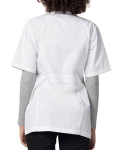 เสื้อกาวน์แพทย์แขนยาวผ้าฝ้ายแท้ 100% สำหรับขายส่ง ยูนิฟอร์มโรงพยาบาล สีขาว รับสกรีนโลโก้และออกแบบเองได้ - Product Image 3
