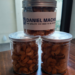 Noix de cajou d'Afrique de haute qualité W240, grillées, aromatisées à l'ail et au piment, certifiées biologiques et halal, emballées sous vide, délicieuse collation 100% naturelle du Vietnam - Product Image 3