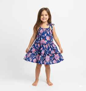 ชุดเดรสผ้าฝ้ายลินินสำหรับเด็กผู้หญิง |   ชุดเด็กใส่สบายสำหรับฤดูร้อน สไตล์ลำลอง เหมาะสำหรับวันเล่นชายหาด ผลิตในอินเดีย - Product Image 2