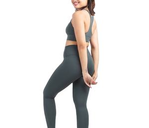 ชุดโยคะสำหรับผู้หญิง ราคาขายส่ง คุณภาพพรีเมียม ระบายอากาศได้ดี เป็นมิตรต่อสิ่งแวดล้อม เหมาะสำหรับฟิตเนสและออกกำลังกาย ปรับแต่งได้ มีเชือกผูกด้านหน้า - Product Image 5