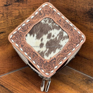 Boîte à bijoux de voyage en cuir usiné à la main Boîte à bijoux en cuir de vachette véritable Organisateur de rangement facile Étui de mode pour femmes - Product Image 4