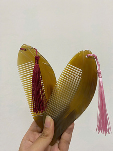 Peine de Cuerno Hecho a Mano de Cuerno de Búfalo, Colección de Lujo, Venta al por Mayor Directa de Fábrica para Compradores Globales Desde 99 GD VIET NAM - Product Image 5