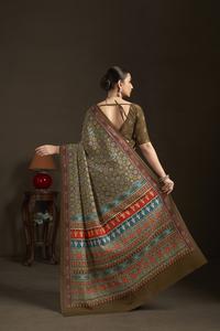 Sari listo para usar y blusa cosida, sari indio de crepé de seda con estampado floral, sari con estampado digital, diseño hermoso - Product Image 4