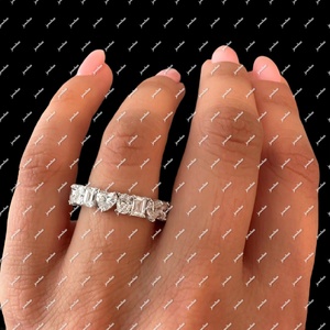 Bague la plus vendue pour femmes, au look attrayant, idéale pour les mariages, les fiançailles et les soirées, disponible à prix export. - Product Image 3