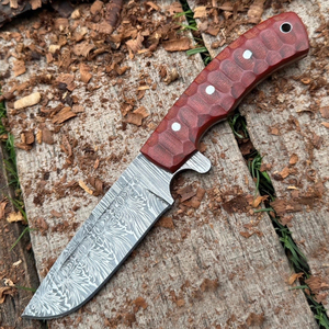 Couteau de chasse artisanal en acier Damas sur mesure OEM, couteau à lame fixe pour le camping et les activités de plein air, couteau EDC avec étui en cuir, cadeau - Product Image 1