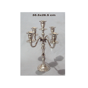 Candelabro Decorativo de Cinco Brazos con Acabado Plateado Pulido, Hecho a Mano, Duradero, Ecológico y Elegante para Decoración del Hogar - Product Image 5