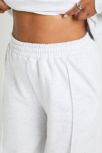 Conjunto de Sudadera con Capucha y Pantalones Blancos para Mujer, Talla Grande, Corte Holgado Informal, Color Sólido, con Logotipo Estampado en la Parte Delantera - Product Image 3
