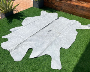 Nouvelle tendance tapis en cuir de fourrure de vachette tapis Offre Spéciale pour salon grande surface traditionnel 100% fourrure de vachette à la main - Product Image 5