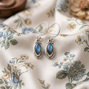 Pendientes de Labradorita Azul Fuego, Plata de Ley 925, Chapados en Oro Rosa y Oro Amarillo, Hechos a Mano, Joyería Boho - Product Image 1