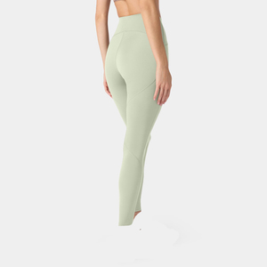 Ensemble de Vêtements de Sport pour Femme : Leggings Respirants Personnalisés, Haut de Fitness, Soutien-Gorge de Yoga et Short – Tenue Complète pour la Gym et le Fitness - Product Image 2
