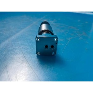 Controlador de Flujo Másico Hitachi SFC2480FA MC-4SAGTBL COS 30SCCM SAM Usado Como Está, Piezas de Equipos Semiconductores Legados - Product Image 3