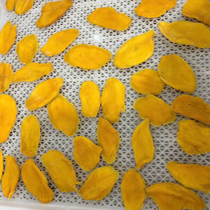 Mangues séchées bio Made in Nature, sans OGM, sans gluten, non soufrées, collation végétalienne, 3 oz (lot de 4), l'emballage peut varier - Product Image 1