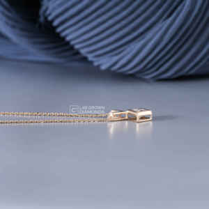 Pendentif en or jaune 14 carats avec moissanite taille princesse pour femme, 0,66 carats au total, bijoux fins, vente en gros, OEM, ODM, fabricant sur mesure, cadeau - Product Image 3