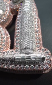 Pendentif Papillon Personnalisé Sertie de Diamants Moissanite, Collier Insecte Micro-Pavé en Argent 925, Bijou de Luxe avec Pierre Bleue, Style Statement - Product Image 6