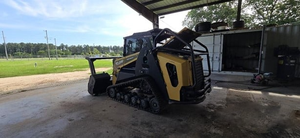 Cargadora Compacta RT135 2022 con Cabina Cerrada, Máquina de Construcción de Alto Rendimiento con Caja de Cambios y Capacidad de Carga Nominal de 200 Toneladas - Product Image 6