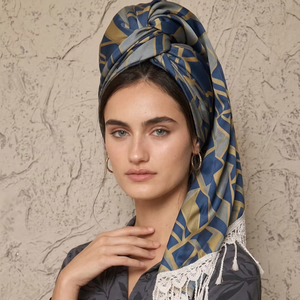 Pañuelo Cuadrado Personalizado con Borlas, Tela Ligera y Suave, Pañuelo de Moda para Mujer, Pareo de Playa, Fabricante OEM - Product Image 1