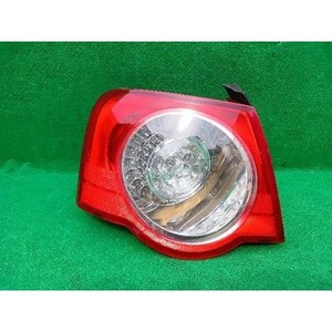 Luz Trasera Izquierda para Passat, Lámpara Trasera Exterior Izquierda Usada OEM 3C5945095H - Product Image 1