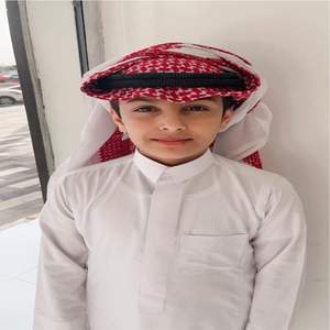 Uniforme Escolar Saudí para Niños y Niñas de Secundaria, Conjunto de Thobe de Algodón Blanco con Logotipo y Talla Personalizados - Product Image 3