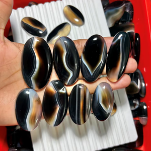 Lot de pierres précieuses en agate noire naturelle à bandes, cabochons de forme libre pour la fabrication de colliers, formes variées - Product Image 1