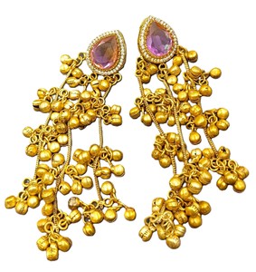 Pendientes Largos Bohemios de Latón Tradicional de Rajastán, Chapados en Oro Antiguo, con Topacio, Joyería Étnica Hecha a Mano, Venta al Por Mayor - Product Image 1