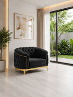 Ensemble de canapés Chesterfield noirs de luxe avec garniture dorée et design capitonné pour salon, hall, villa, bureau, hall d'entrée, style contemporain