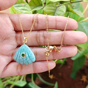 Semi-precious gemstone jewelry natural amazonite scallop shell pendant <b>with</b> emerald zircon inlaid 18k gold plated chain necklace - Product Image 2