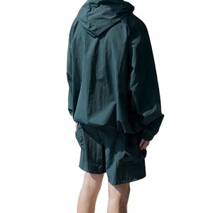 Veste coupe-vent légère imperméable en polyester avec capuche, survêtement en nylon surdimensionné, short taille plus, ensemble d'automne - Product Image 3