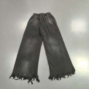 Pantalon de survêtement streetwear personnalisé oversize en molleton bouclette, déchiré, effet vieilli, délavage vintage, coupe ample et jambe large pour homme - Product Image 2