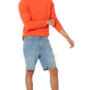 กางเกงยีนส์ขาสั้นผู้ชายดีไซน์ใหม่ สีพื้น สไตล์สตรีทแวร์ มีจำหน่าย - Product Image 5