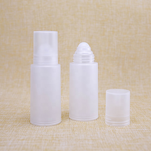 ปกคลุมด้วยลูกบอลพลาสติก