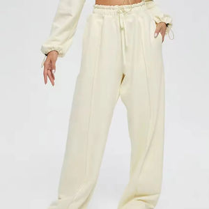 Conjunto de Sudadera con Capucha y Pantalones Deportivos para Mujer, Atuendo Deportivo Perfecto para Gimnasio, Yoga y Días de Relajación, Trajes Deportivos Cómodos y a la Moda - Product Image 2