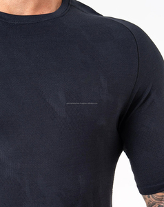 Camiseta Deportiva de Compresión Personalizada para Hombre, Cuello Redondo, Calidad Premium, Secado Rápido, Transpirable, Spandex, Poliéster, Corte Ajustado, Color Sólido - Product Image 4
