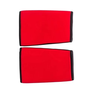 Soporte de alta elasticidad para entrenamientos de piernas exigentes con las mangas de compresión para las rodillas, que mantienen una posición estable del rodilla en el gimnasio. - Product Image 4