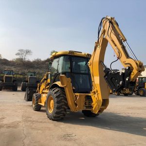 รถตักล้อยางคุณภาพสูง OEM จากจีน พร้อมบุ้งกี๋ขุดไฮดรอลิก เครื่องยนต์ดีเซลขับเคลื่อน 4 ล้อ สำหรับงานก่อสร้างหนัก - Product Image 6