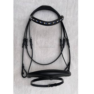 Bride de cheval anglaise de qualité supérieure avec casque en cuir verni Produits de course de chevaux anglais d'Inde - Product Image 5