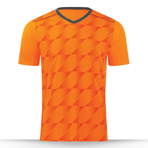 Maillot de football personnalisé en tissu doux et respirant, conception athlétique, manches courtes, sublimation - Product Image 5