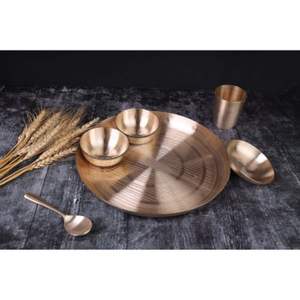 Juego de Vajilla de Bronce Kansa de Alta Resistencia con Tazones, Vasos y Cucharas para un Uso Duradero - Product Image 4
