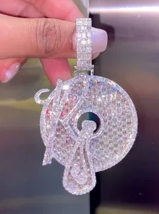 Tishya Charme Unisexe de Luxe Hip Hop en Argent Sterling 925 Plaqué Or, avec Moissanite Taille Baguette Personnalisée, Sertie Griffe, VVS1, Effet Glacé - Product Image 5