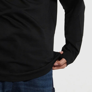 T-shirt pour garçons à manches longues, matière respirante et ajustable de haute qualité, avec design de logo personnalisé / design élégant et tendance - Product Image 4