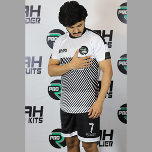 Camiseta de Fútbol Sublimada Personalizada Unisex SHAH, Manga Corta, a Rayas, Absorbe la Humedad, Corte Regular, para Adultos, Todas las Temporadas, Cuello Redondo - Product Image 4