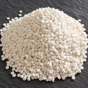 Proveedor de Malasia: Buen Precio, Materia Prima de Carbonato de Calcio en Gránulos/Pellets, Color Natural, para Fabricación de Películas - Product Image 1