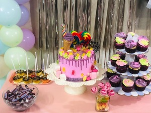 Elegant <b>White</b> Round <b>Cake</b> Display <b>Stand</b> Decorative Metal Pedestal with Floral Border for Premium Dessert Presentation and Home - Product Image 6