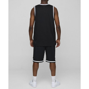 Débardeur tricoté décontracté noir à col en V sans manches pour homme, couleur unie, collection 2026 – Idéal pour l'entraînement - Product Image 2