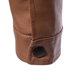 แจ็คเก็ตหนังมอเตอร์ไซค์ผู้ชายทรงสลิมแฟชั่นใหม่ปี 2025 พร้อมซับในขนสัตว์ตกแต่ง - Product Image 4