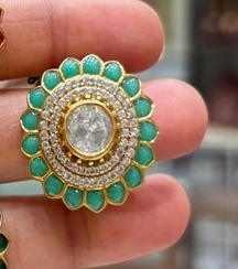 Atractivos Pendientes de Moissanita Chapados en Oro de Latón de Excelente Calidad y Diseño Moderno para Mujeres y Niñas, Colección para Bodas y Fiestas - Product Image 4