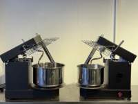 ZBX HM-15TD 6kg 15L Pétrin à spirale Affichage numérique Haute productivité pour la fabrication de pâte à pain pour boulangerie