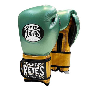 Guantes de Boxeo Cleto Reyes Personalizados en Verde y Dorado, de Cuero, con Cordones, Correa de Muñeca Ajustable, Profesionales, para Entrenamiento de Adultos - Product Image 1