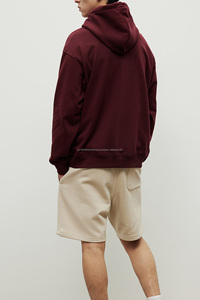 Sudadera con Capucha Beige con Logotipo Personalizado para Pedidos al por Mayor, Opciones de Bordado e Impresión de Alta Calidad, Ropa Personalizada, Tela de Algodón y Poliéster - Product Image 2