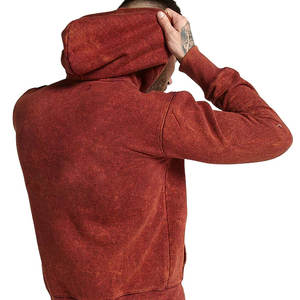 Sudadera con Capucha de Invierno para Hombre, Estilo Desgastado, 100% Poliéster, Hecha a Medida, OEM, Corte Ajustado, con Bolsillo, Transpirable, Color Oscuro - Product Image 3